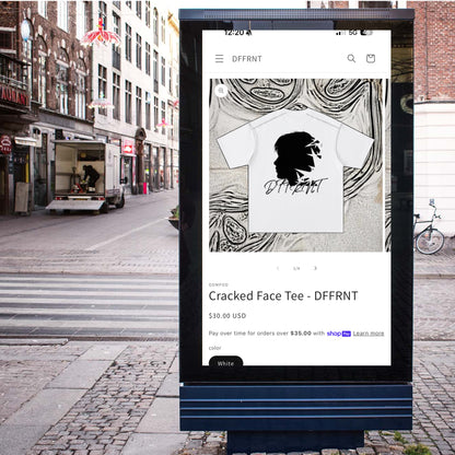Cracked Face Tee - DFFRNT
